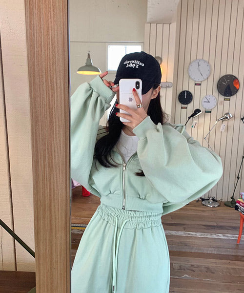 ショート丈ジップパーカー&イージーパンツ セットアップ / 15143