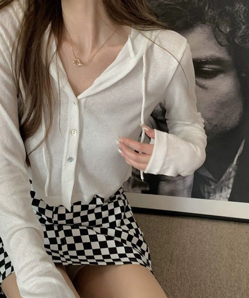 フード付きフロントボタンショート丈ロンT / 15162