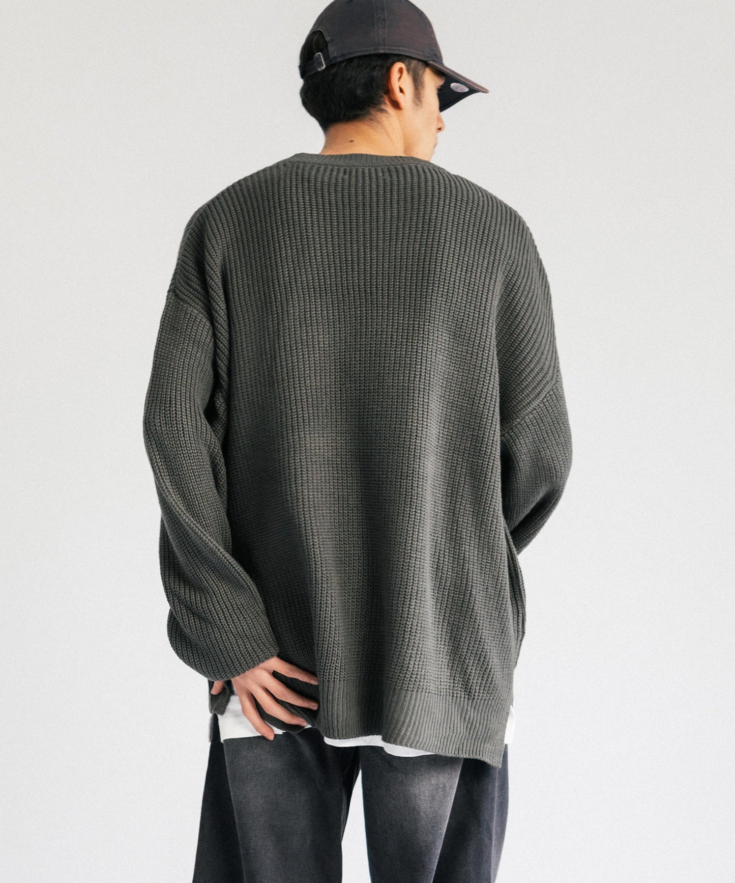Aバルキークルーネックニット