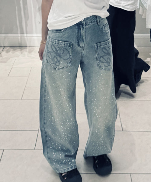 ラインストーンロゴ刺繍ワイドデニムパンツ / 15700