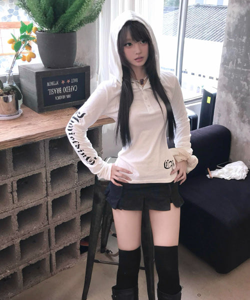 バックプリントフード付きロンT / 15324