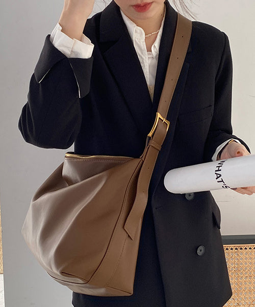 フェイクレザーショルダーバッグ / 15755